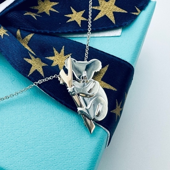 LIMITED Tiffany & Co. Save the Wild Koala Necklace in 18K Rose Gold and Silver - Picture 3 of 10